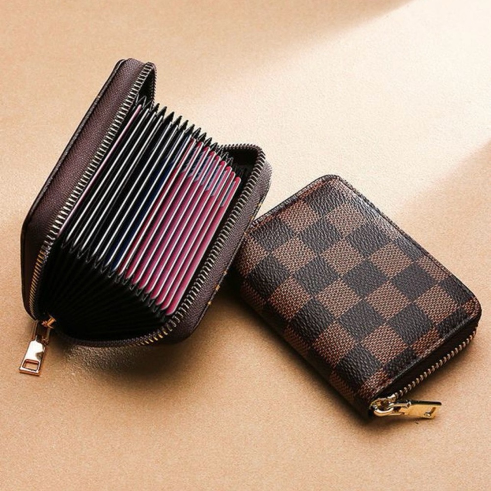 Checkered Brown Wallet with Zipper